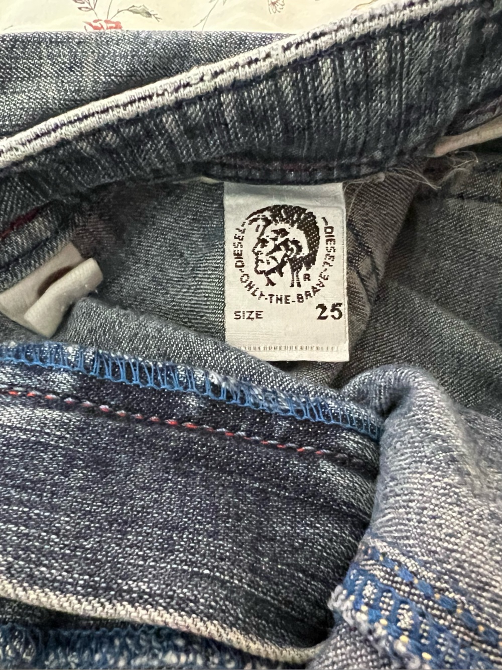 Diesel Women's Blue Skinny Jeans - Picture 2 of 4